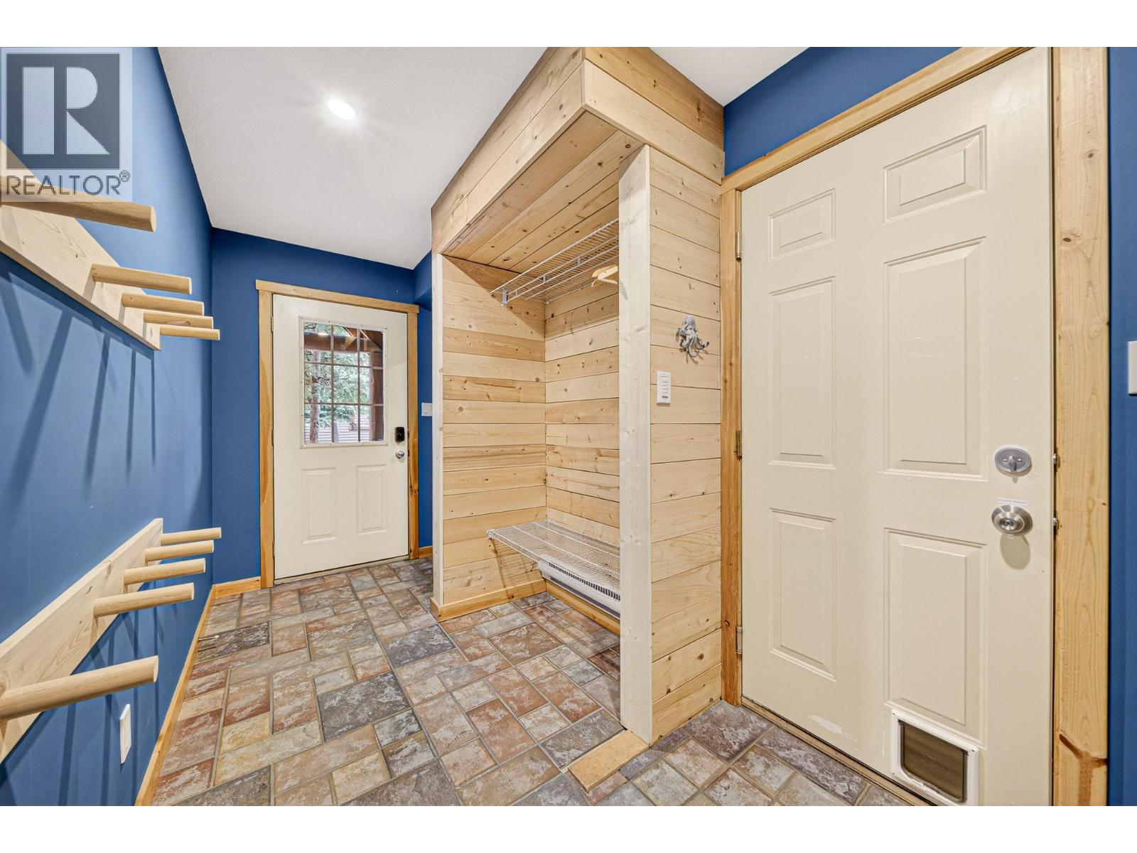 #C 5 ESTATE DRIVE - Image 2