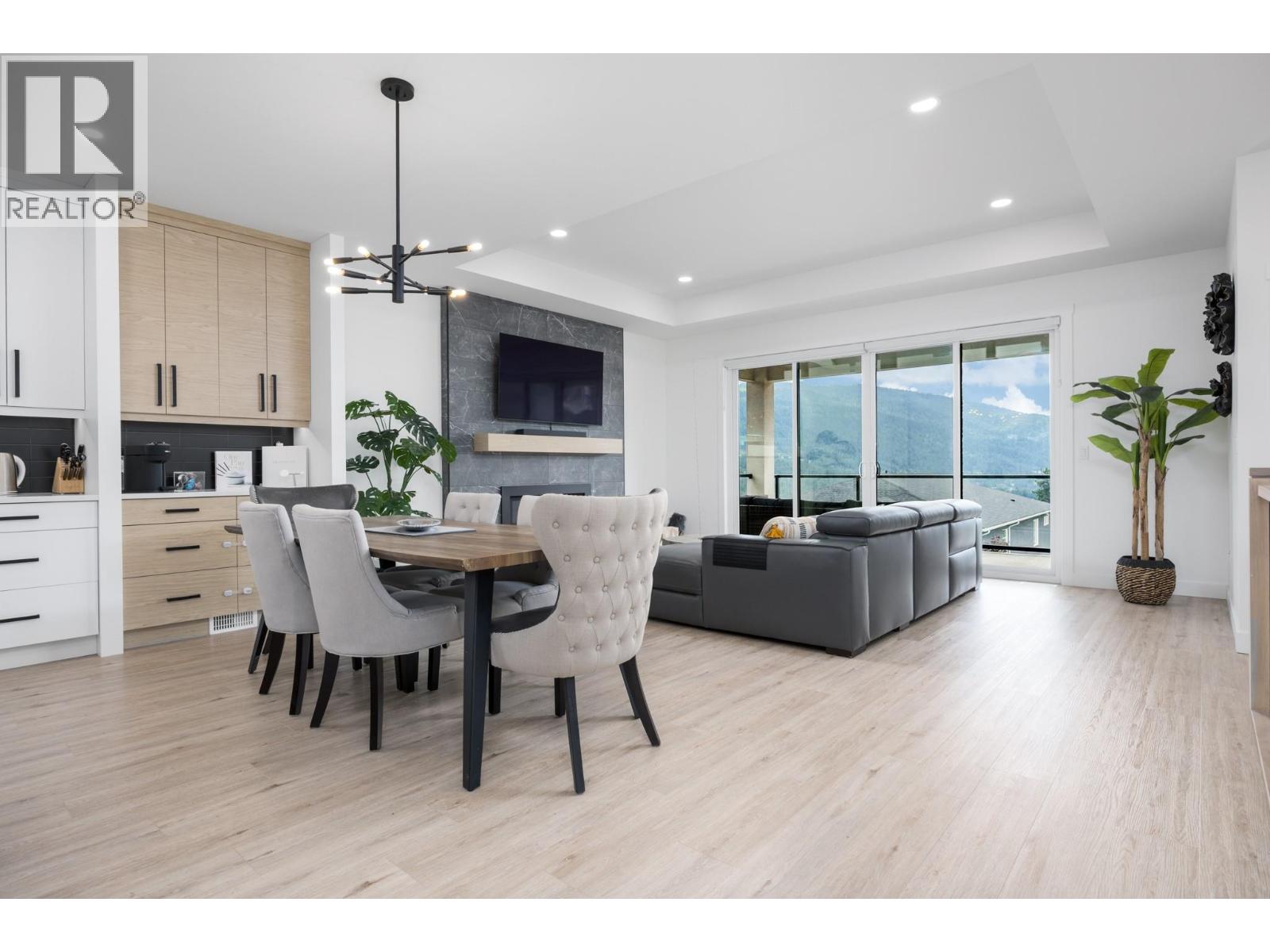 137 WHITEFISH ROAD - 21