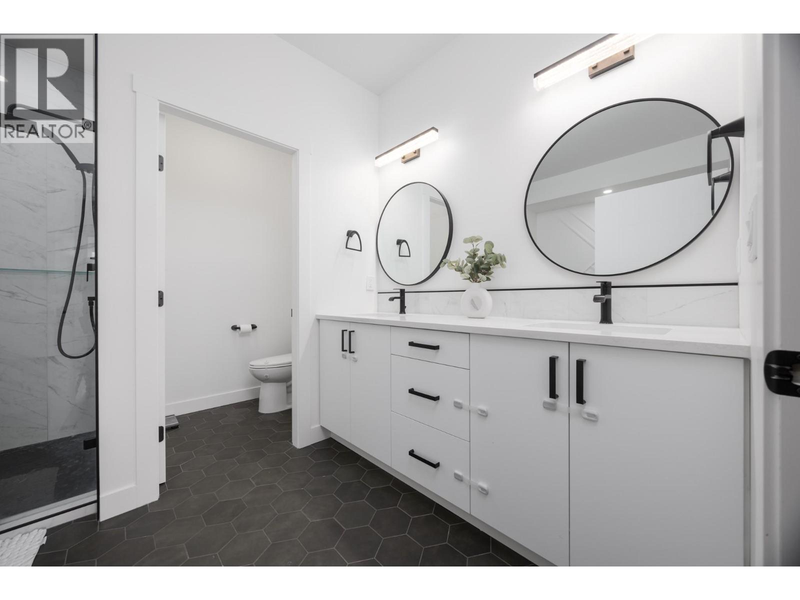 137 WHITEFISH ROAD - 28