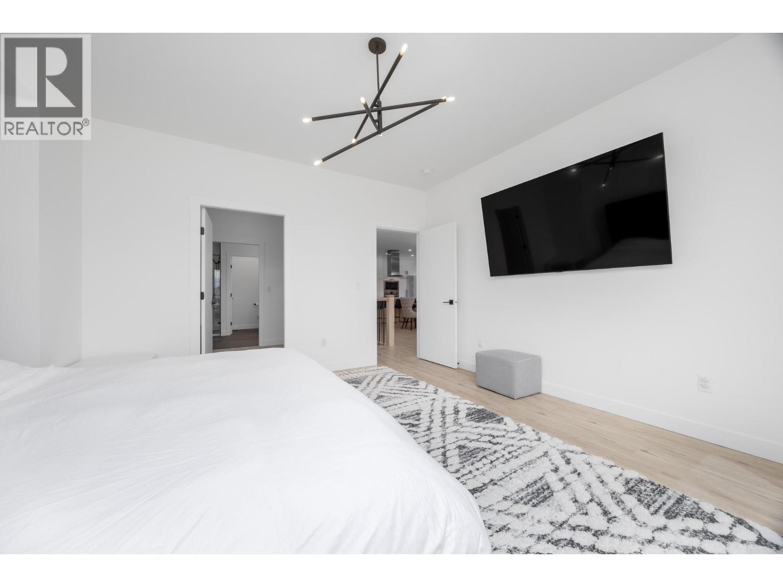 137 WHITEFISH ROAD - 25