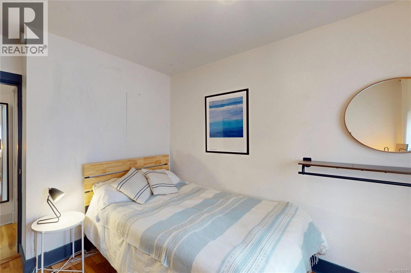  1709 Fernwood Road, Victoria