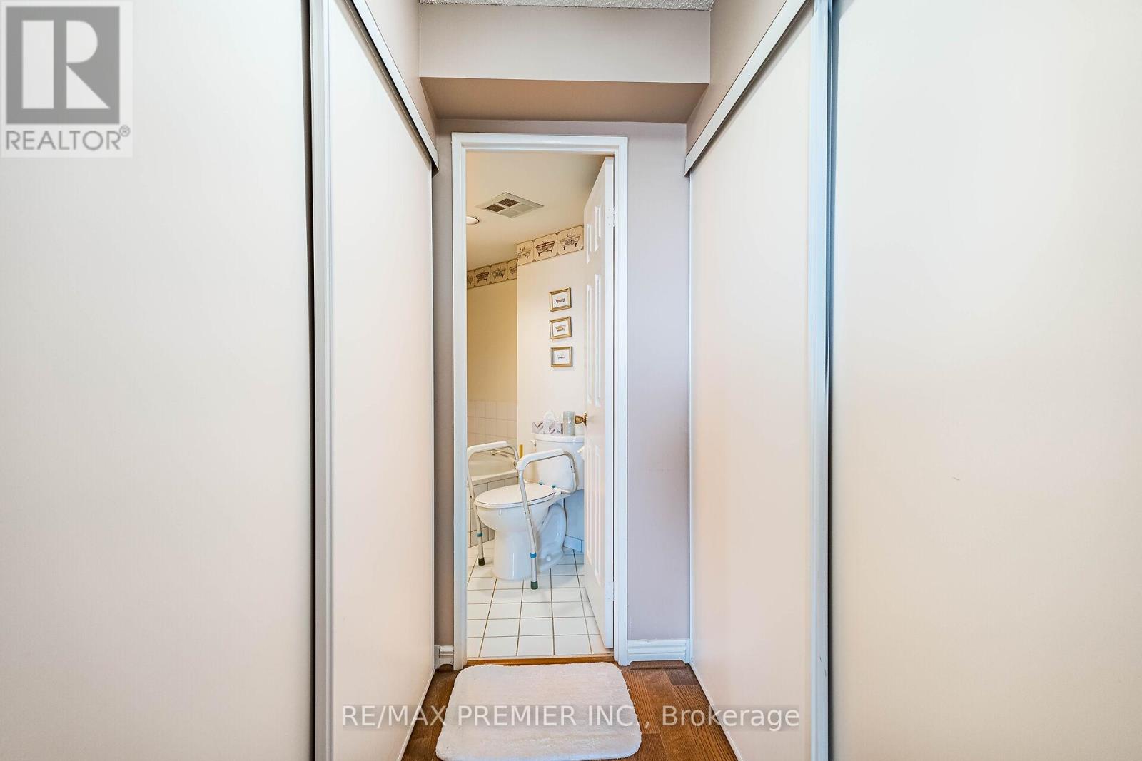 #1412 7300 YONGE STREET - 30
