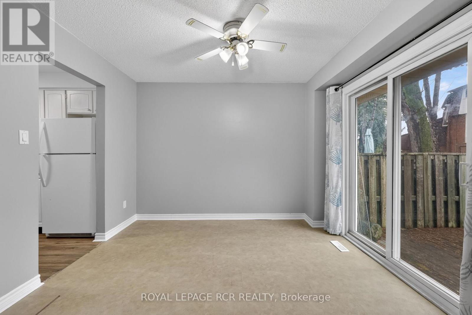 #31 246 TUPPER BOULEVARD - 14