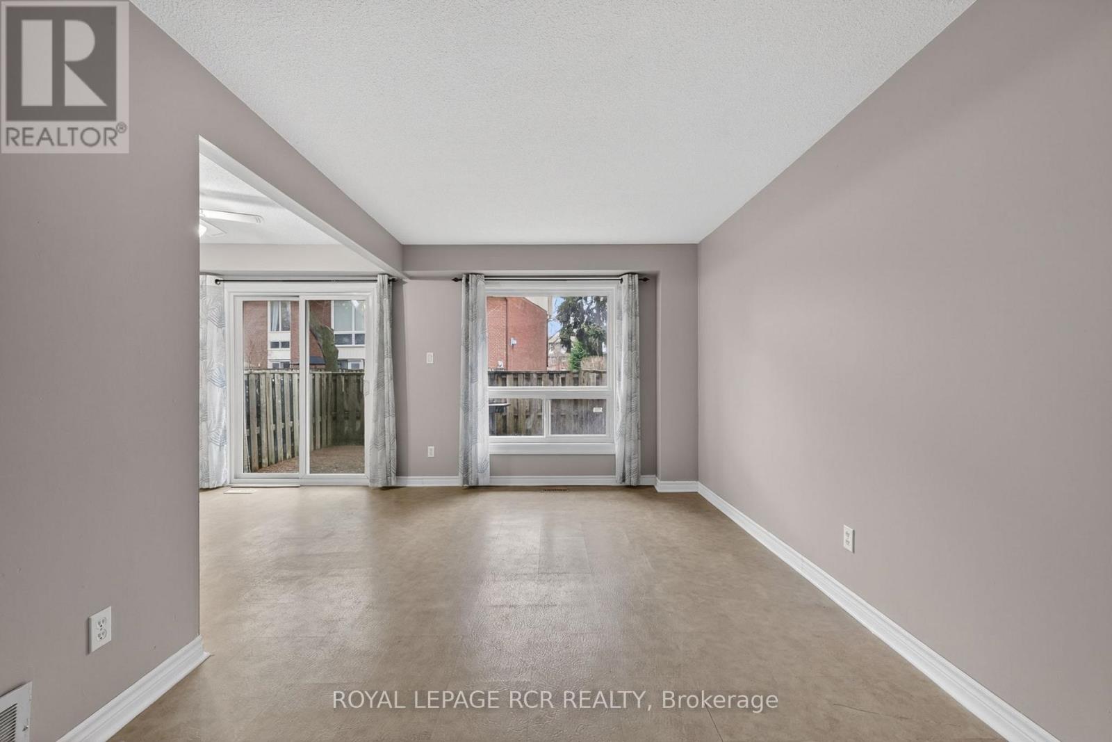 #31 246 TUPPER BOULEVARD - 8