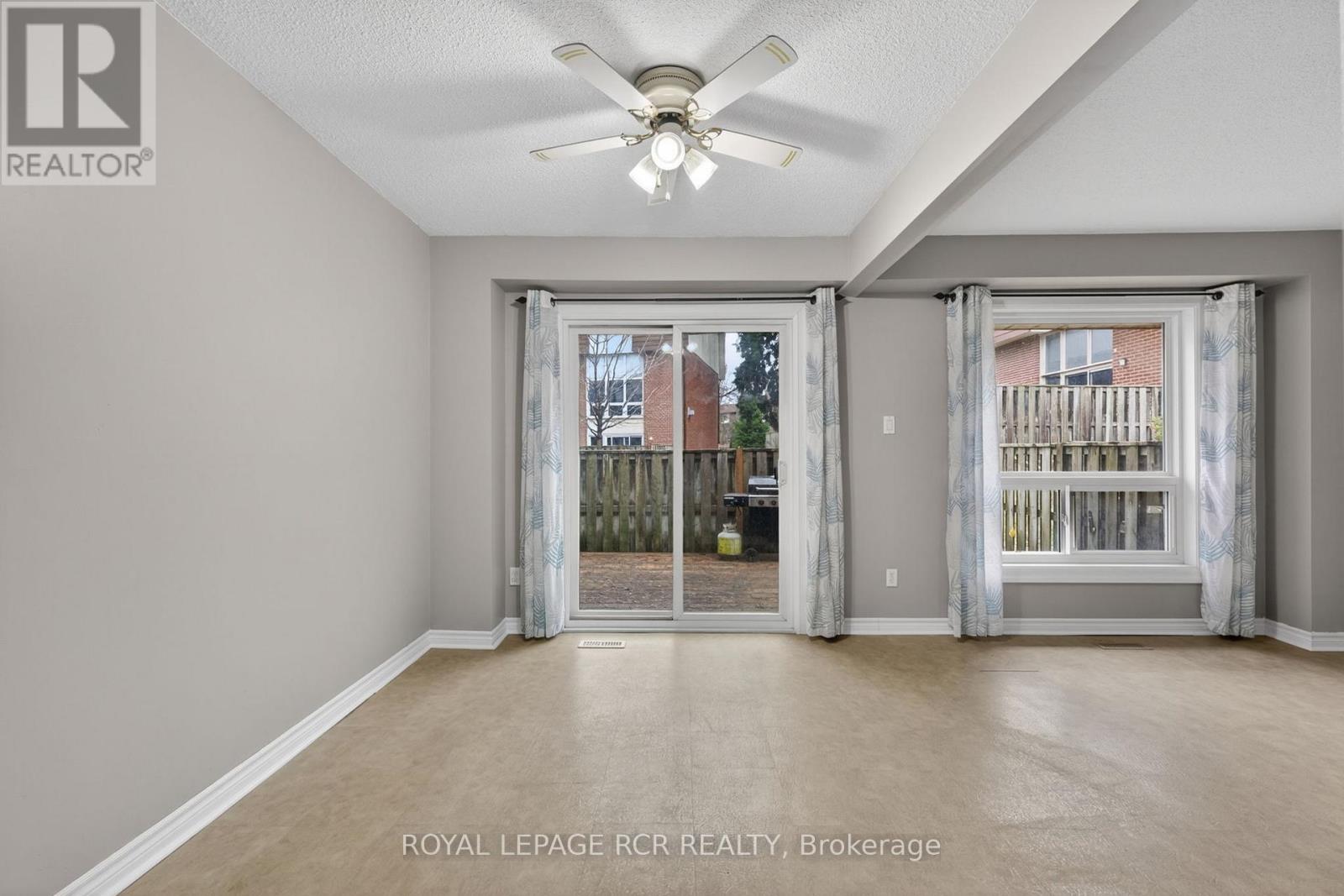 #31 246 TUPPER BOULEVARD - 16