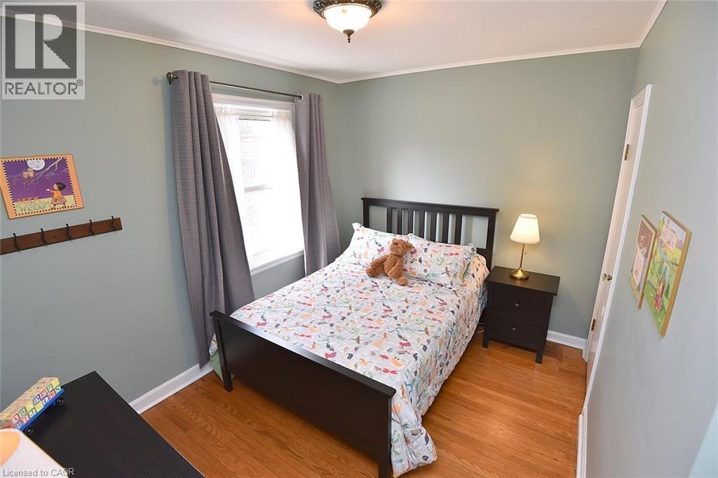 15 CONCORD Avenue, Dundas, Ontario, L9H1R5 — Photo 21