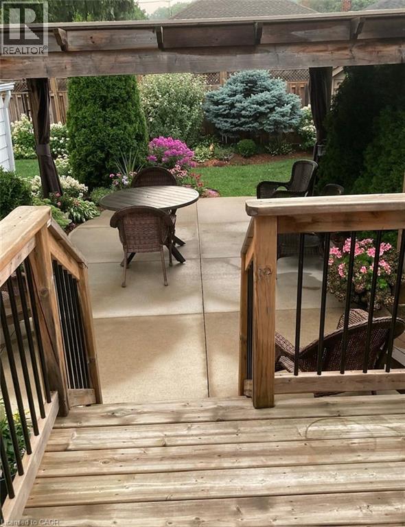 15 CONCORD Avenue, Dundas, Ontario, L9H1R5 — Photo 31