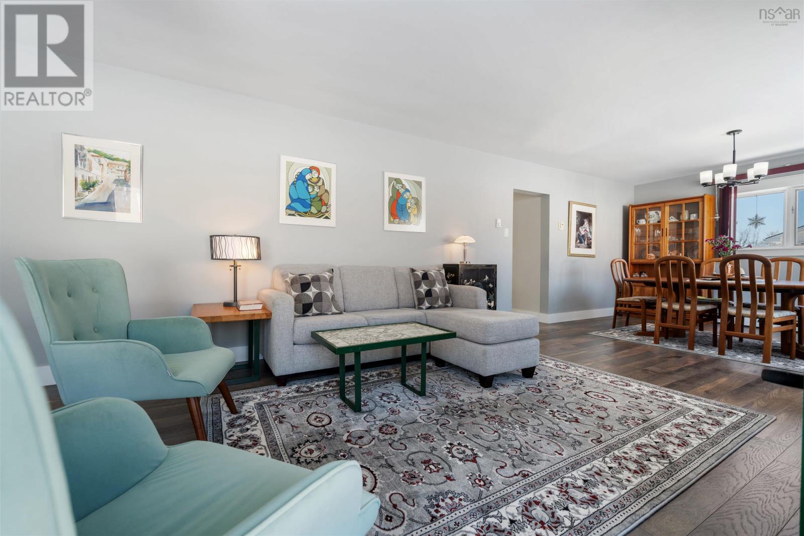 209 LOUISE STREET - 5