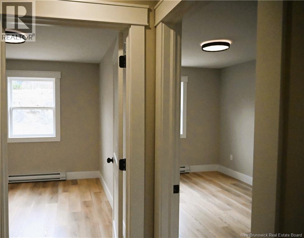 177 ARLINGTON CRESCENT - 11