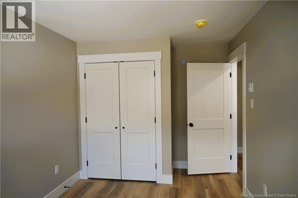 177 ARLINGTON CRESCENT - 13
