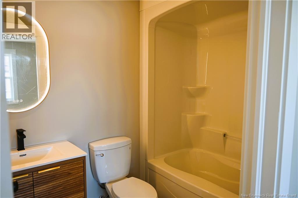 177 ARLINGTON CRESCENT - 17
