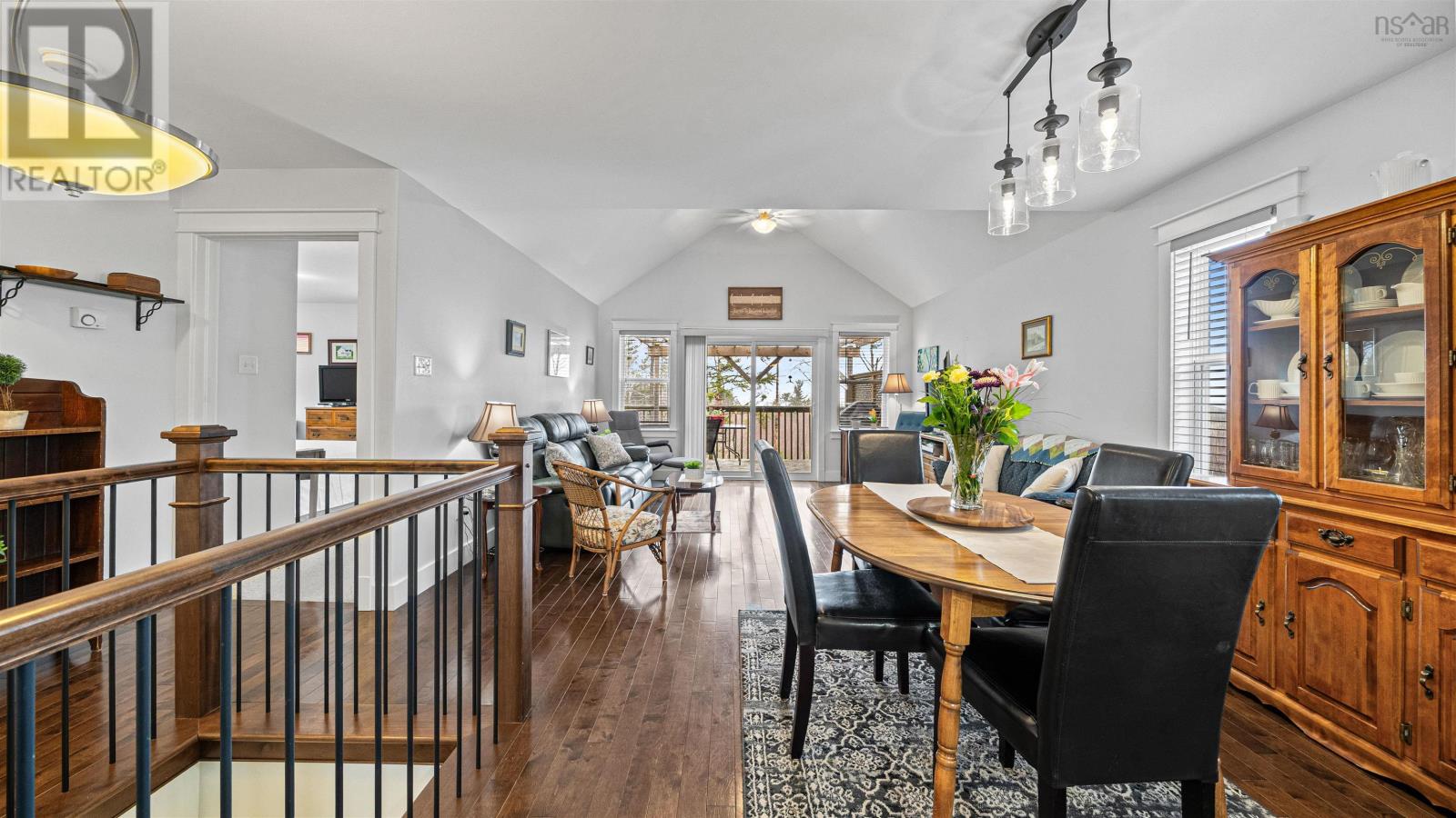 Property 15 of 50 of 33 Barnsley Court