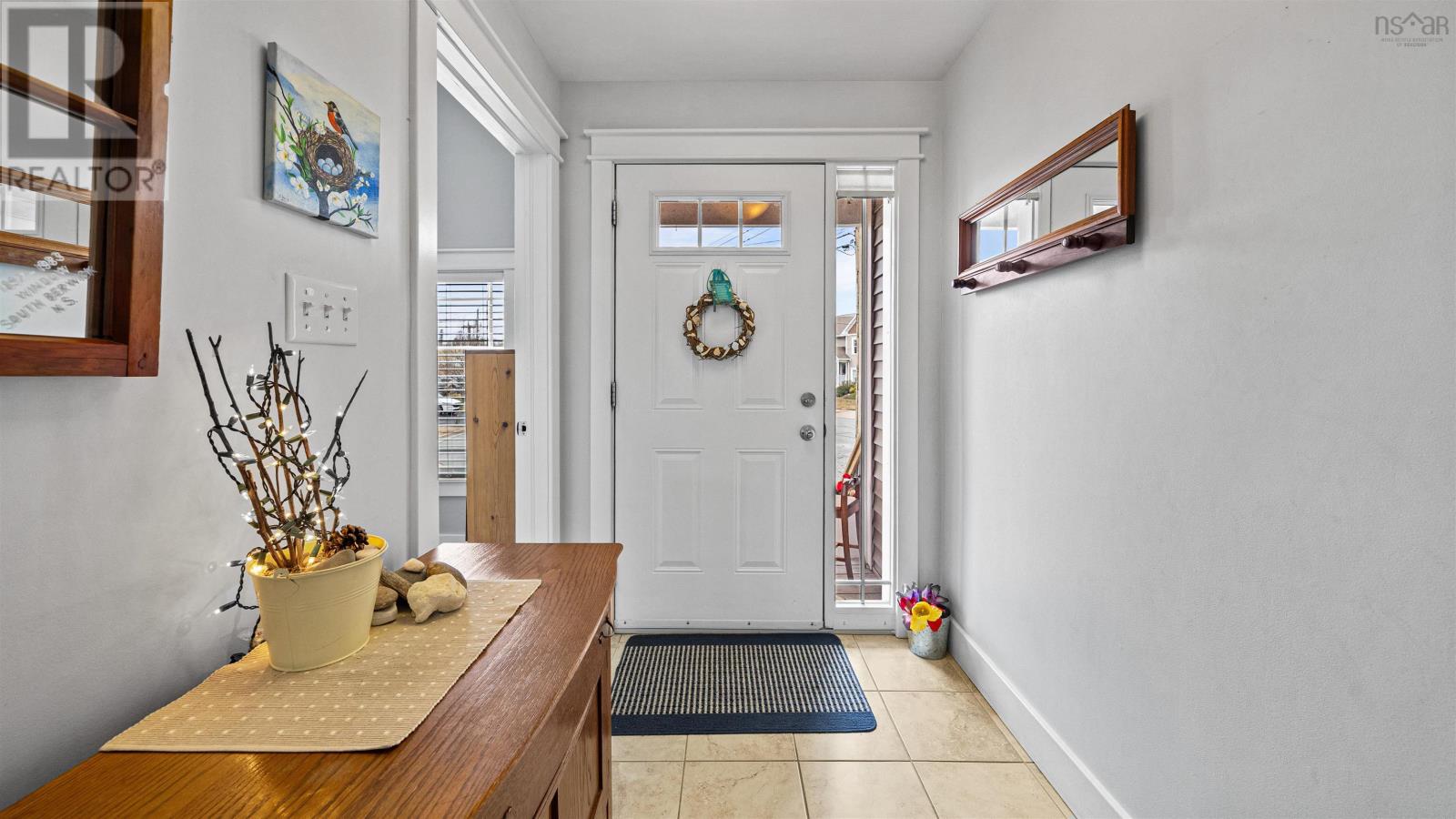 Property 2 of 50 of 33 Barnsley Court