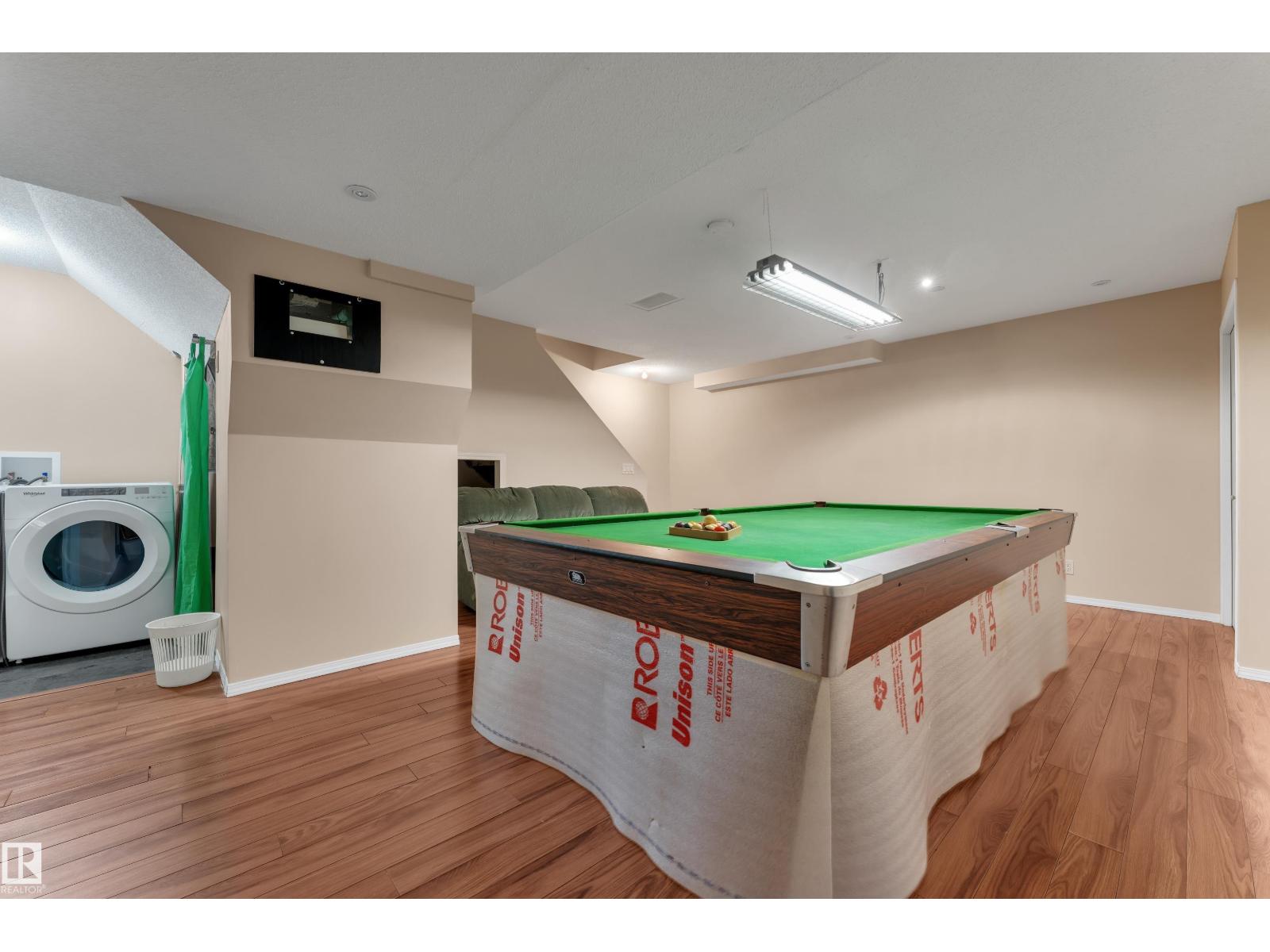 6017 213 ST NW - 37