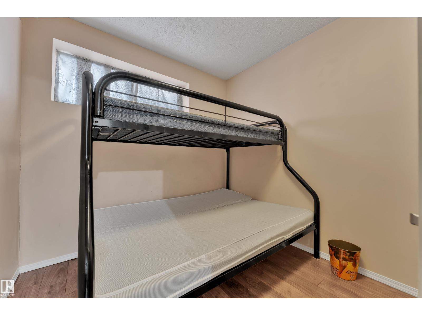 6017 213 ST NW - 39