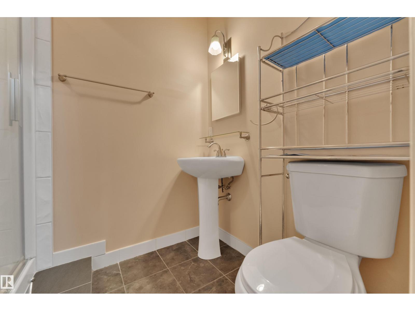 6017 213 ST NW - 41