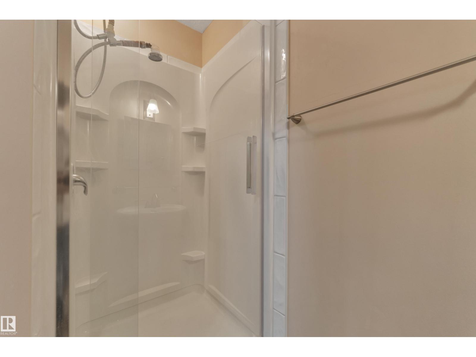 6017 213 ST NW - 42