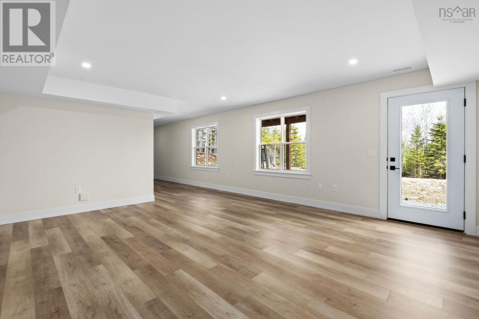 Property 35 of 50 of 209 Orchid Court