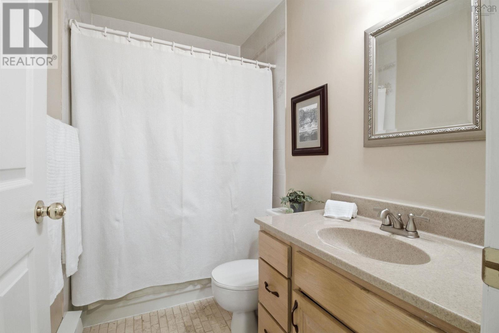 Property 29 of 41 of 270 Ridgevale Drive