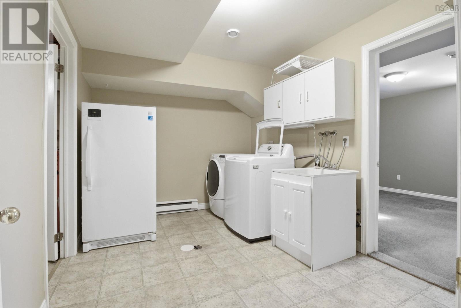 Property 32 of 41 of 270 Ridgevale Drive