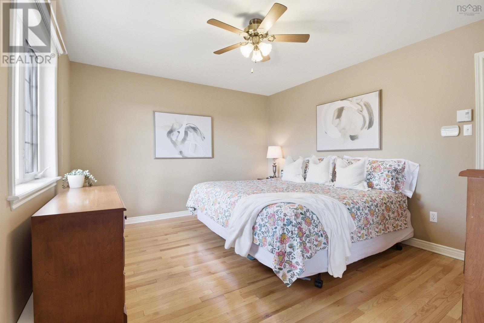 Property 20 of 41 of 270 Ridgevale Drive