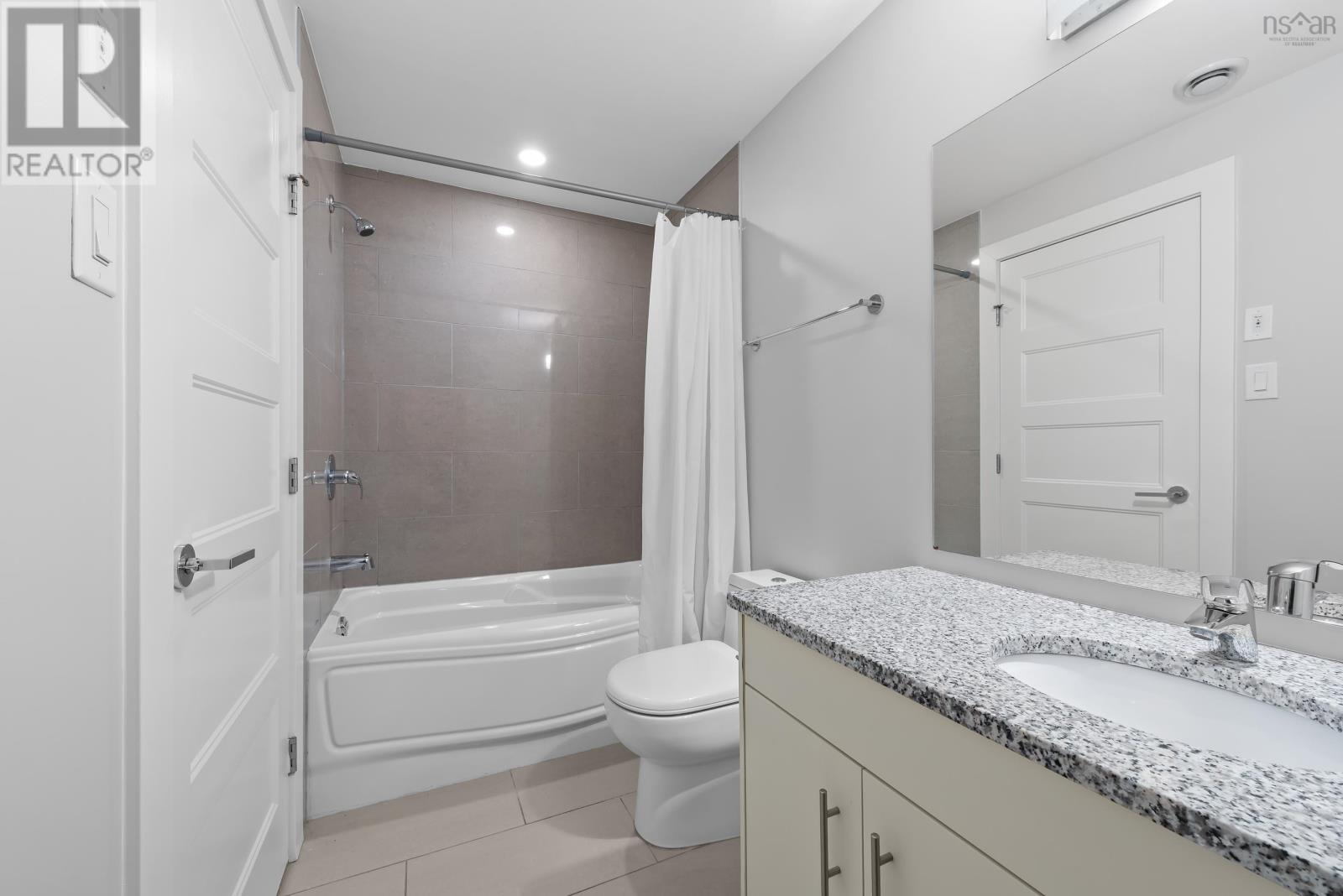 #506 15 Kings Wharf Place - 16