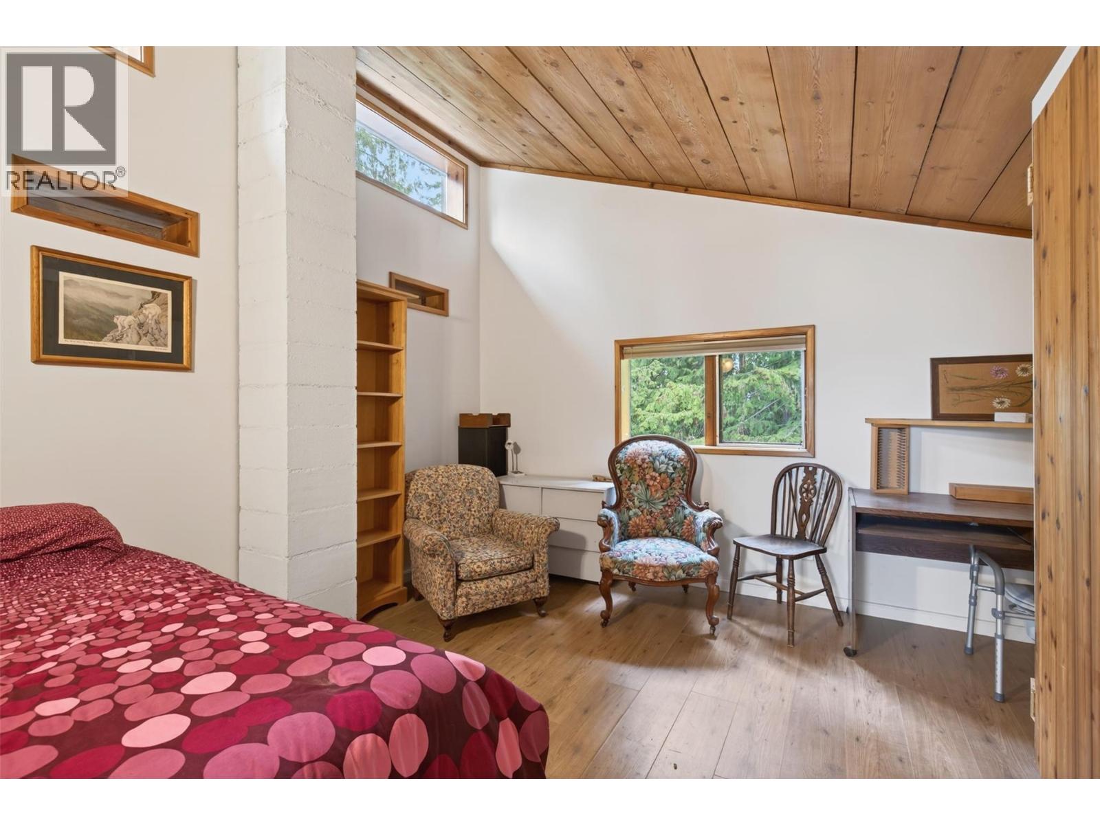 7465 SQUILAX-ANGLEMONT ROAD - 23