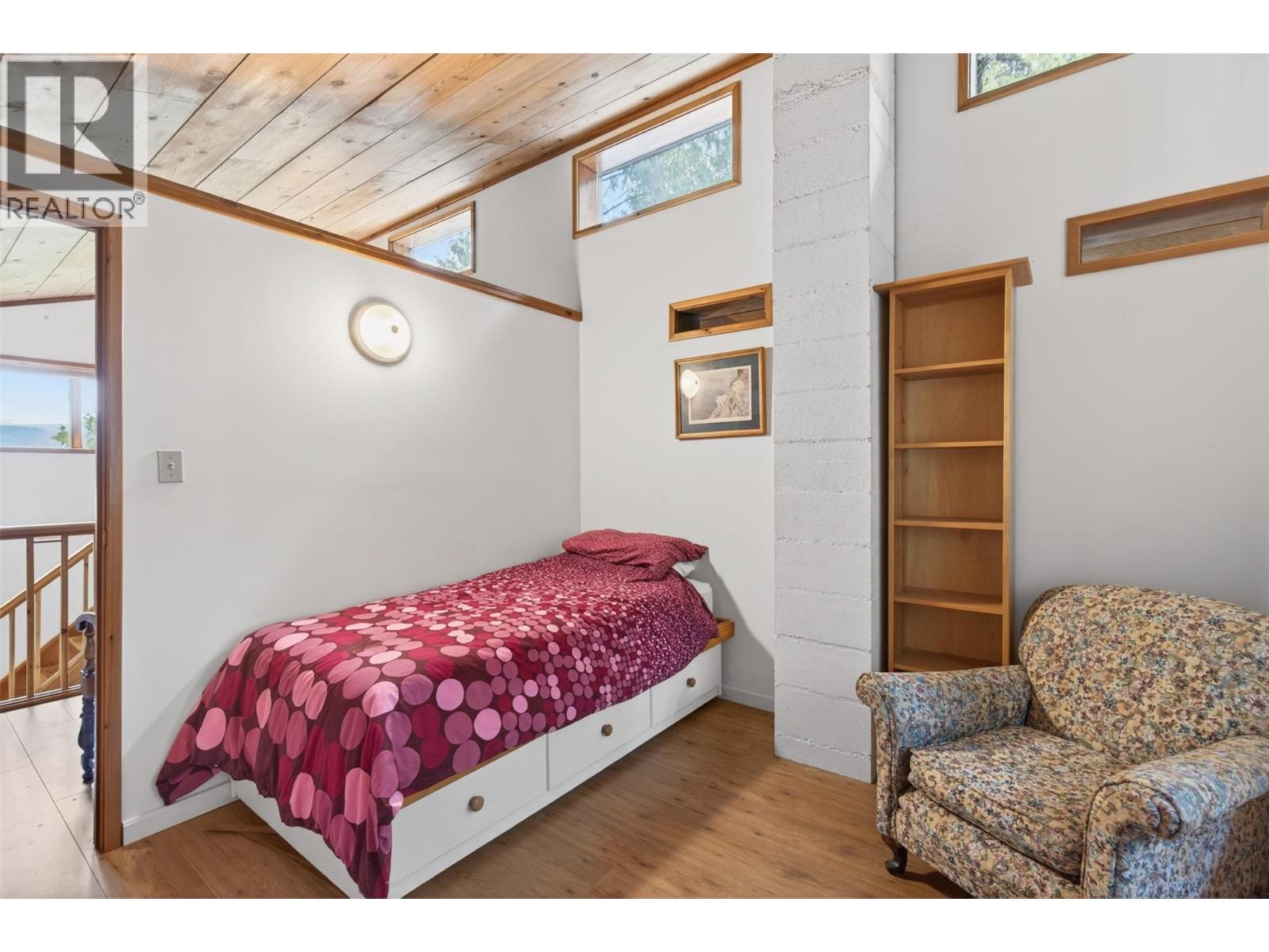 7465 SQUILAX-ANGLEMONT ROAD - 24