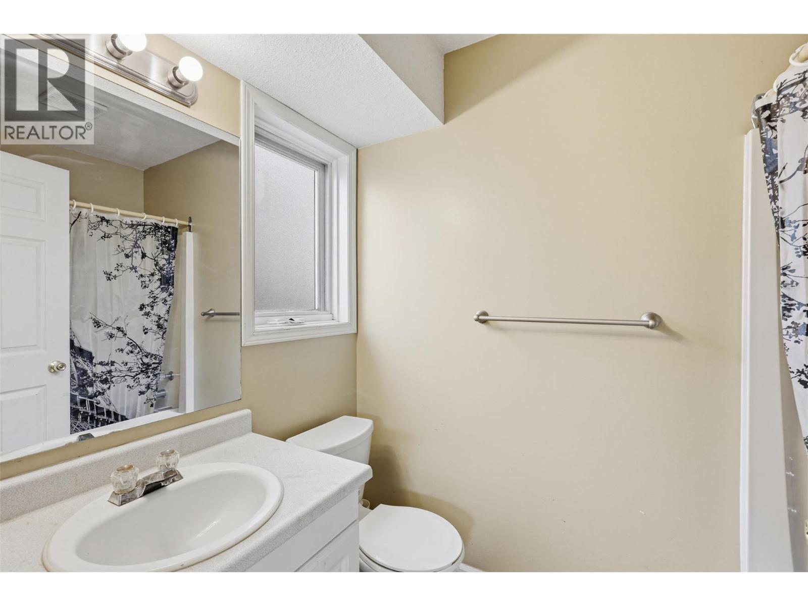 #53 1775 MCKINLEY COURT - 20