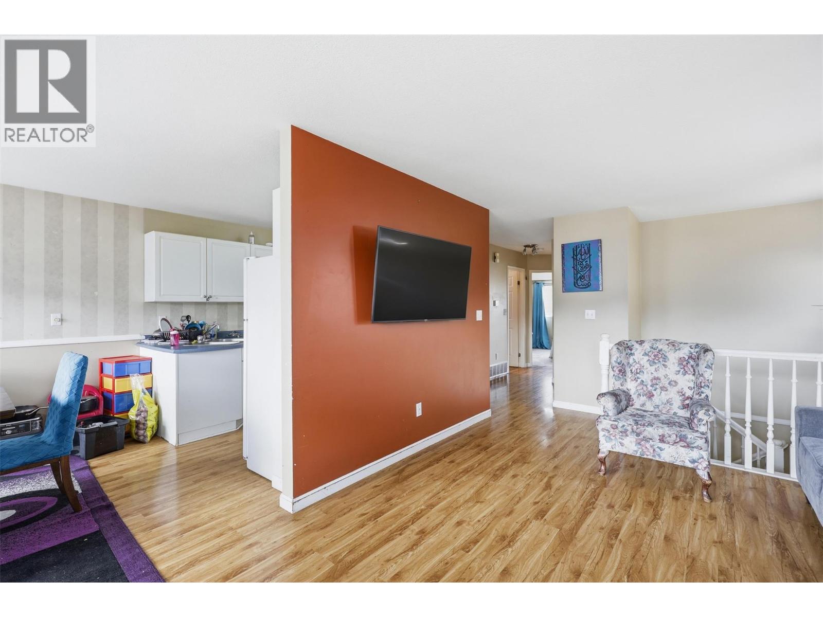 #53 1775 MCKINLEY COURT - 9