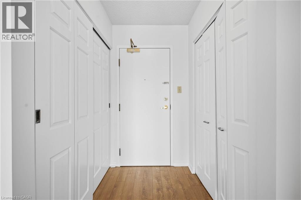 #302 1414 KING Street E - 6