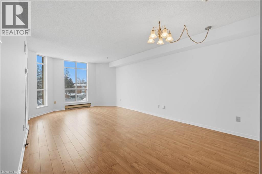 #302 1414 KING Street E - 7
