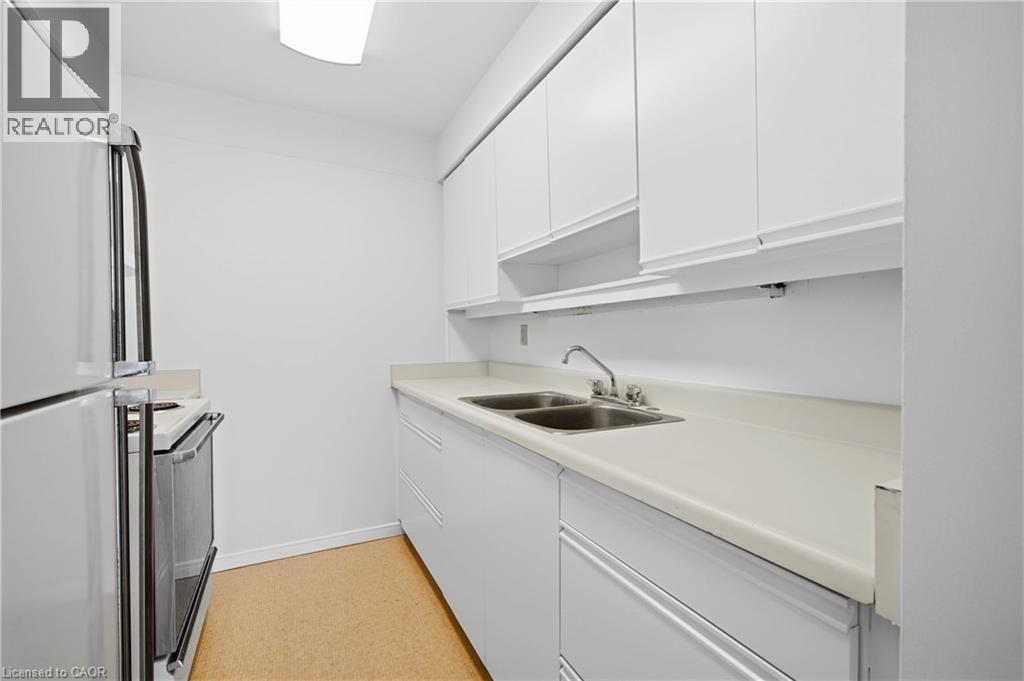 #302 1414 KING Street E - 8