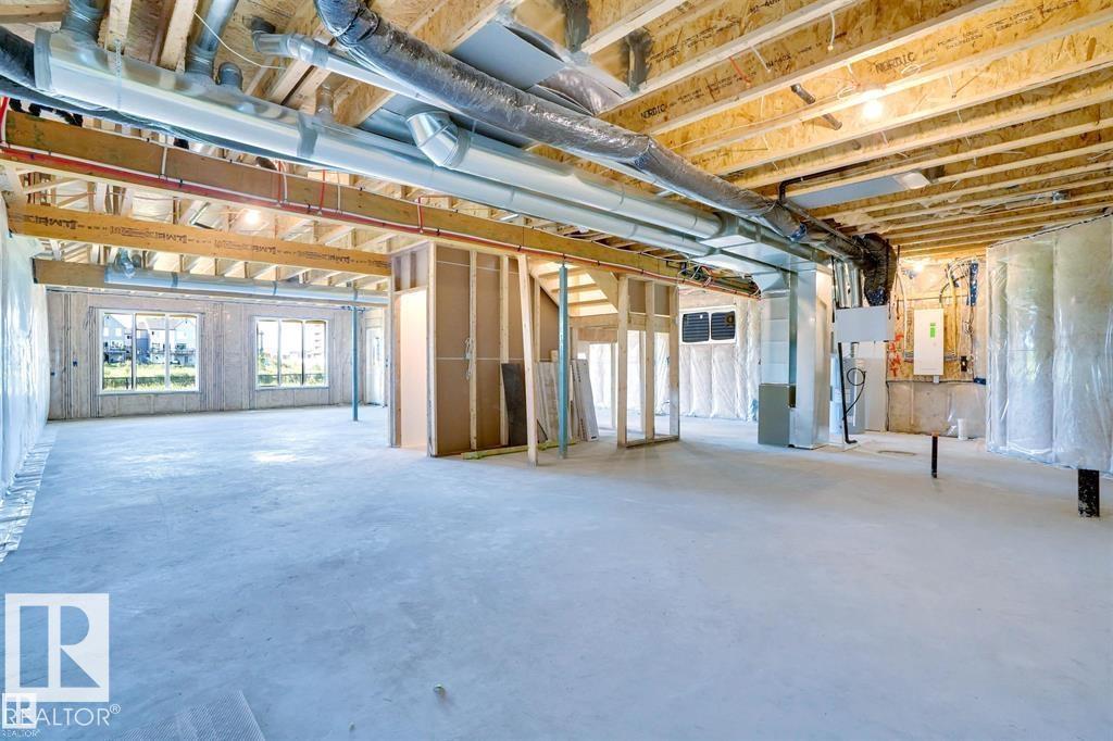 27 ROSEWOOD WY, St. Albert