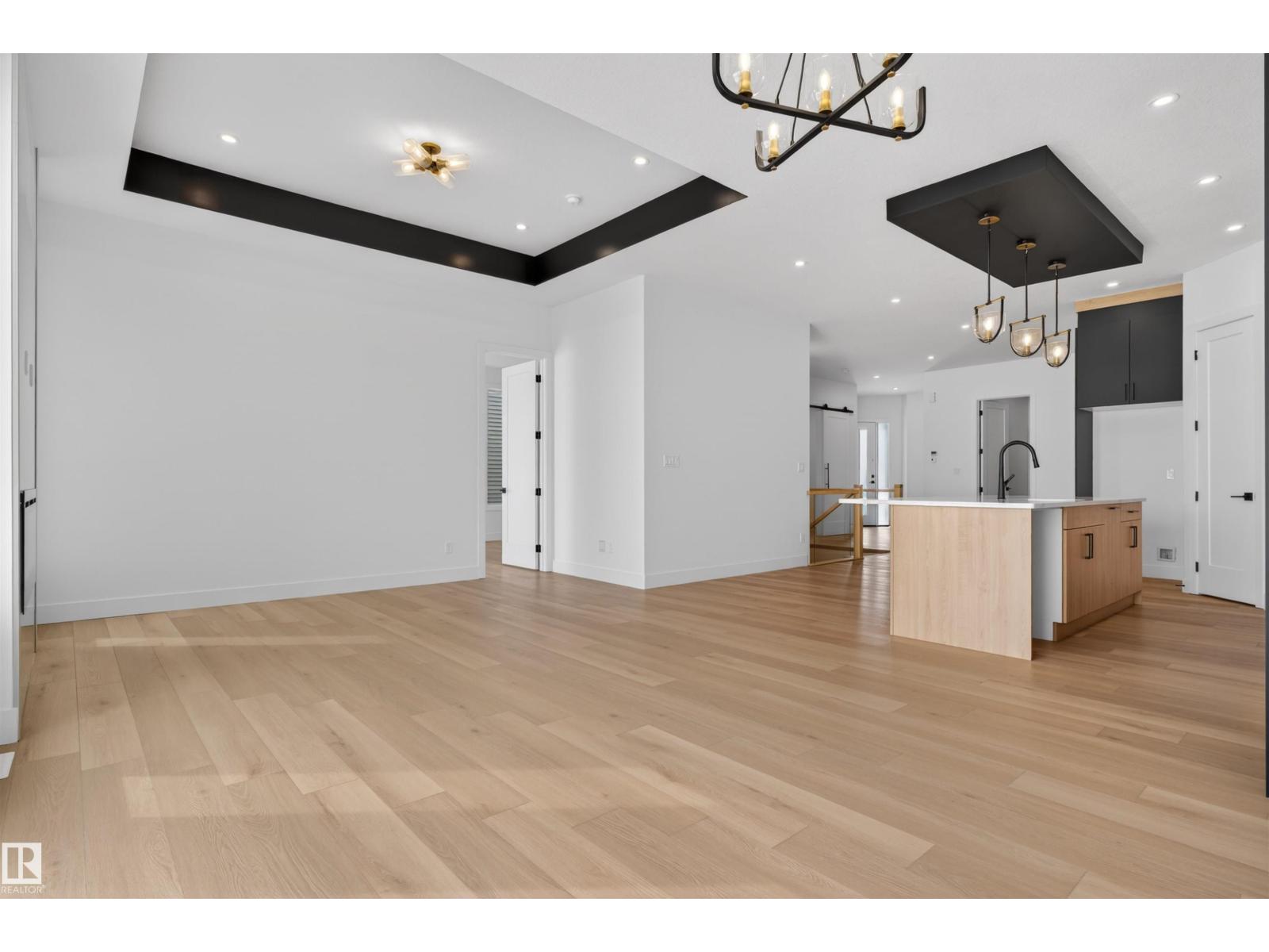 27 ROSEWOOD WY, St. Albert