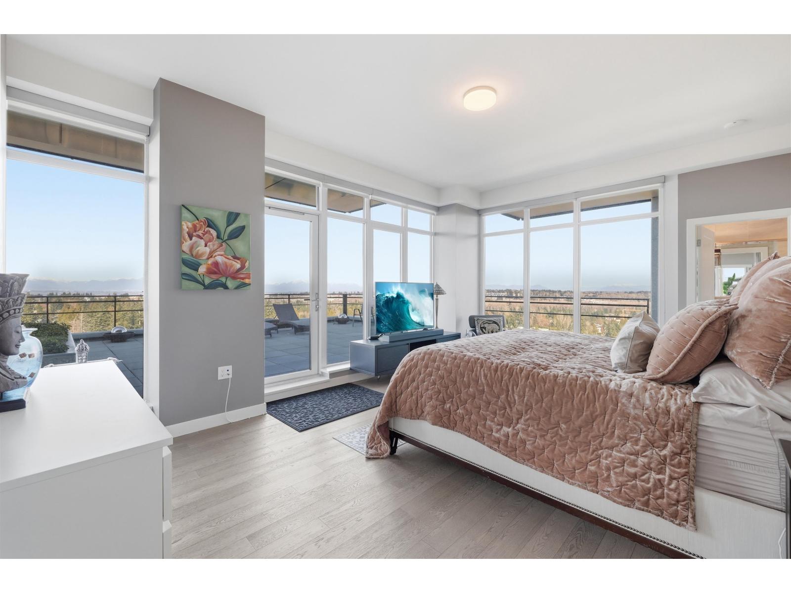 1103 1526 FINLAY STREET, White Rock