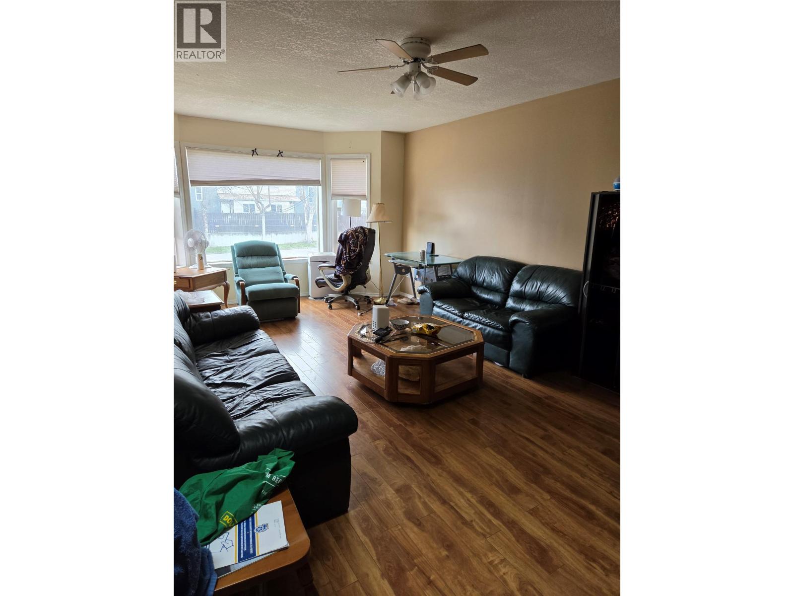 4012 19 Street - 4