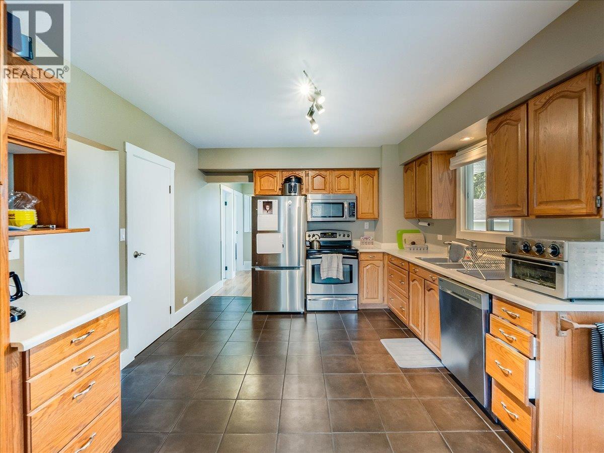 112 100TH STREET - 23