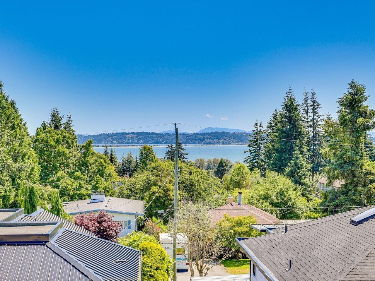 1126 STEVENS STREET, White Rock