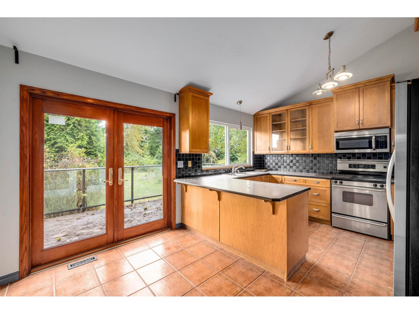 18208 21A AVENUE, Surrey