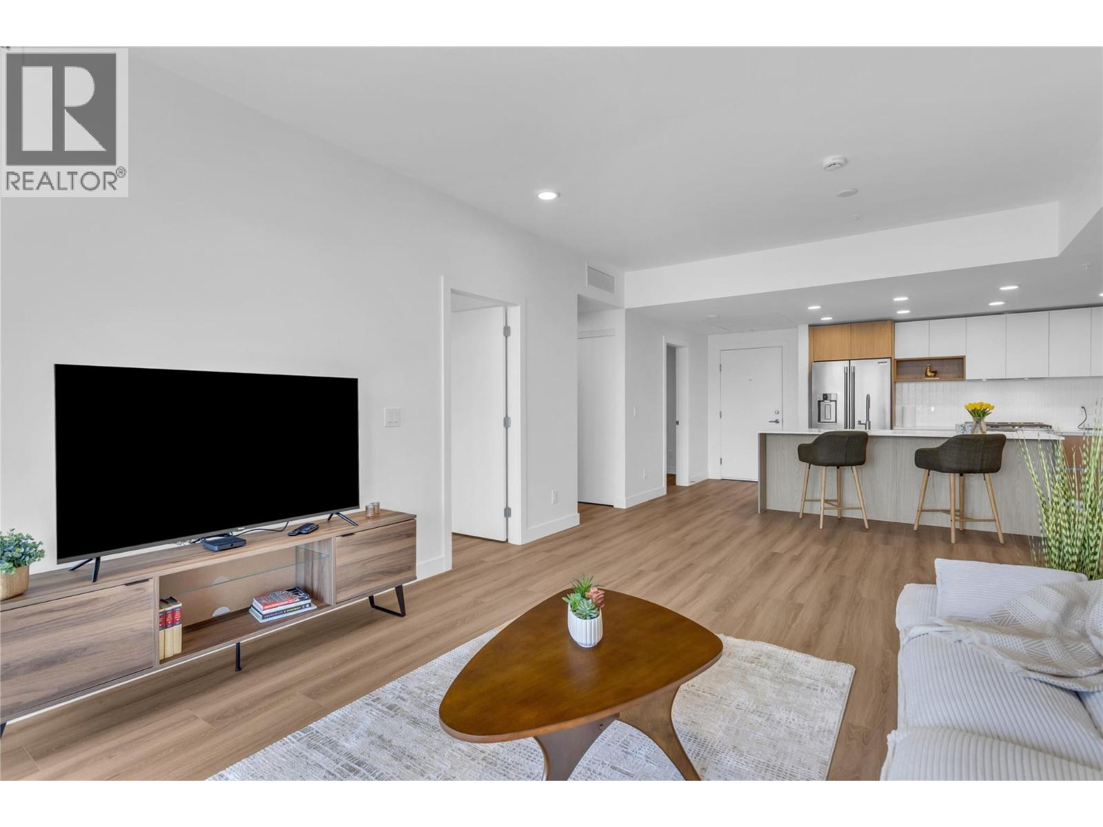 206 2760 Olalla Road, West Kelowna