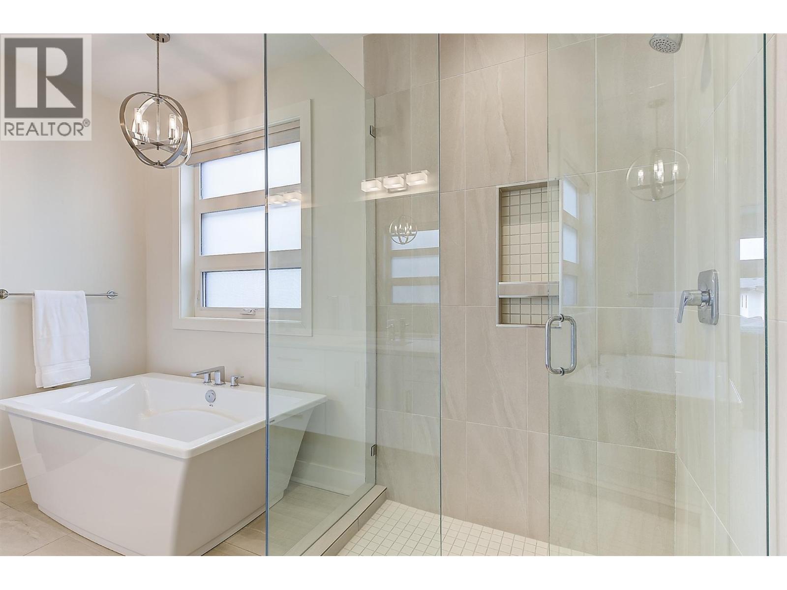  1260 JACK SMITH Road, Kelowna