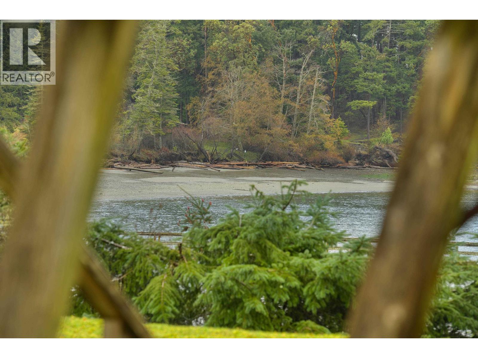 506 ARBUTUS DRIVE, Mayne Island