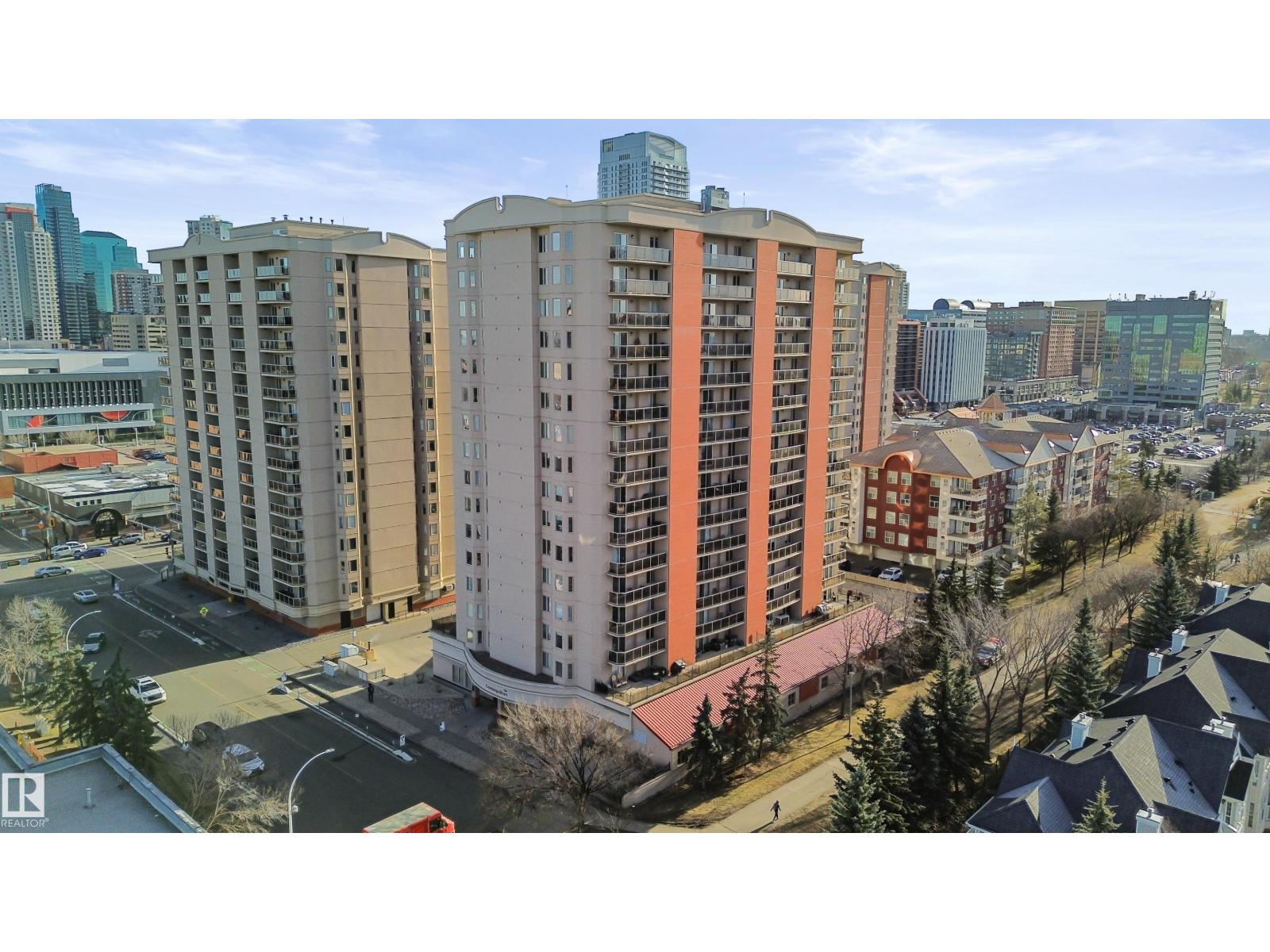 #1102 10909 103 AV NW - 2