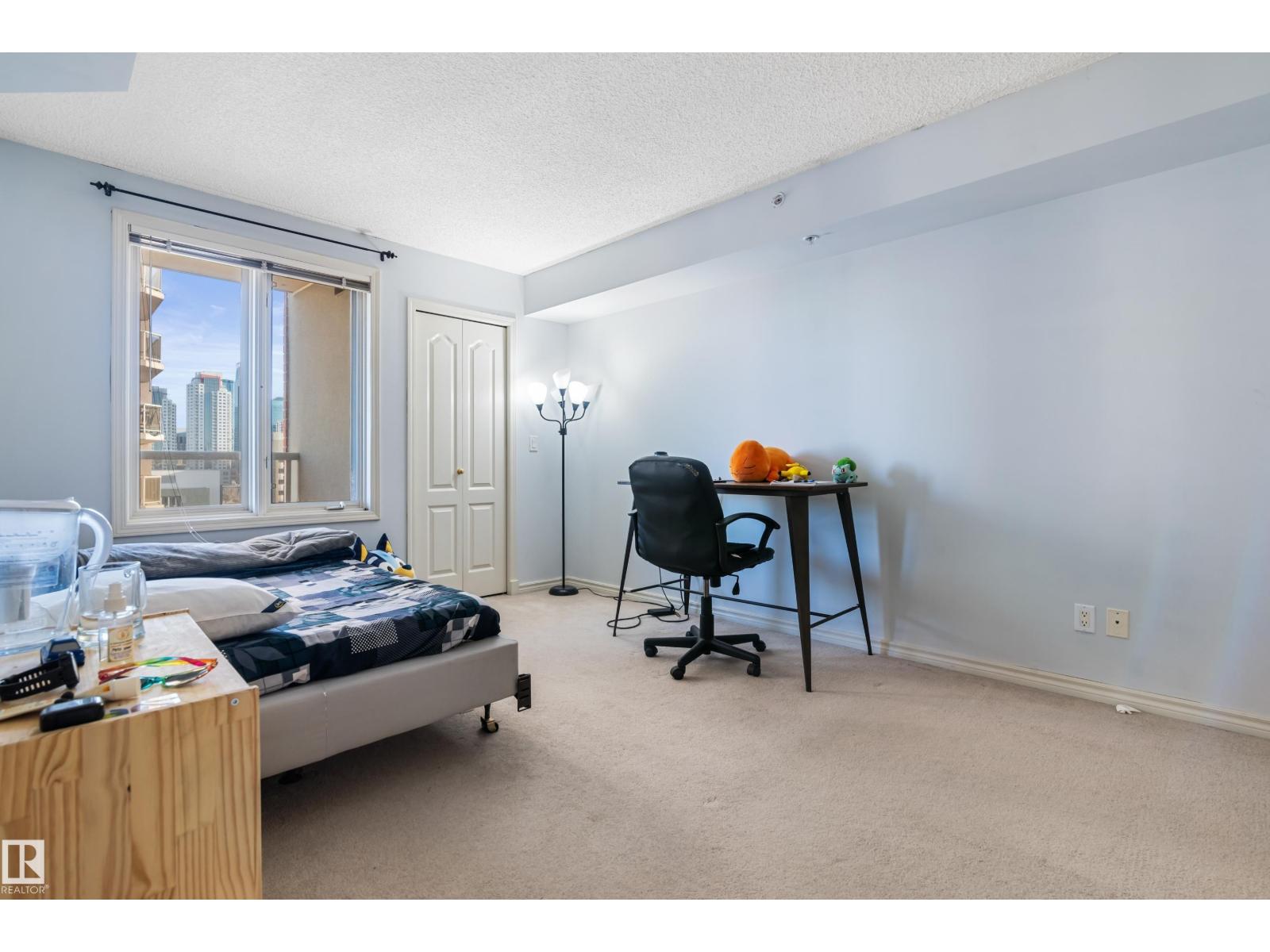 #1102 10909 103 AV NW - 25