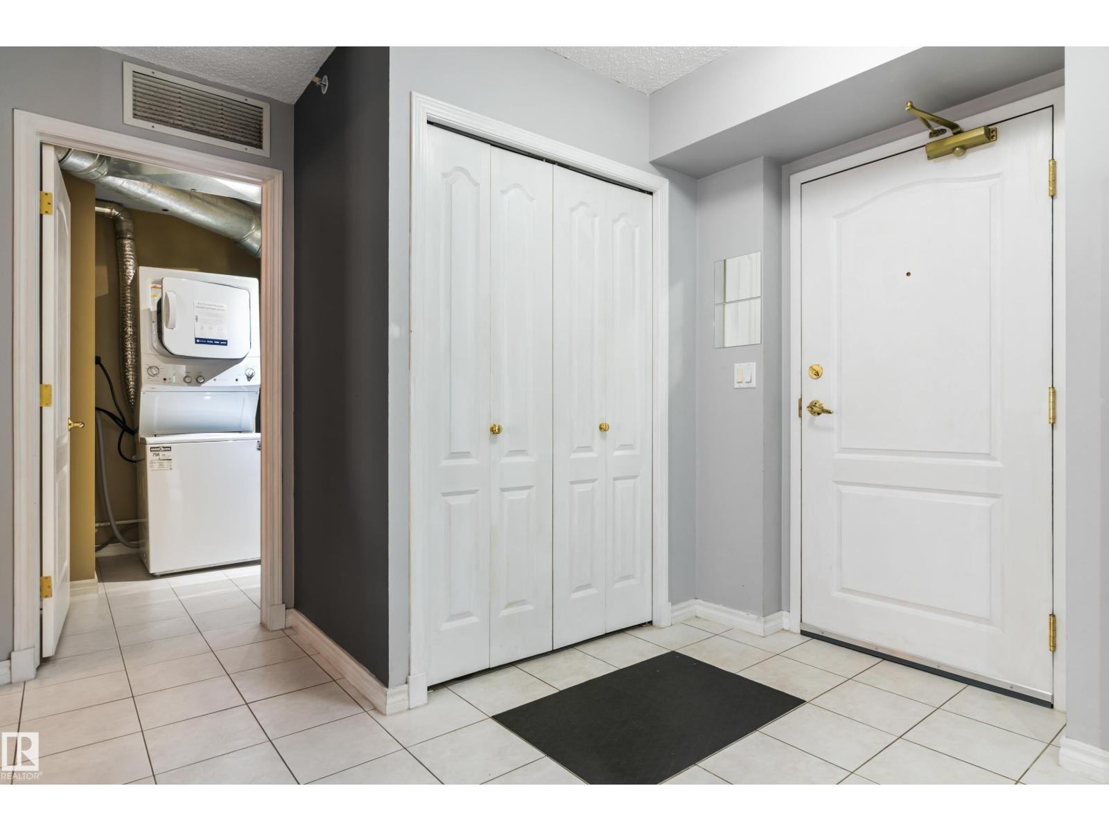 #1102 10909 103 AV NW - 28