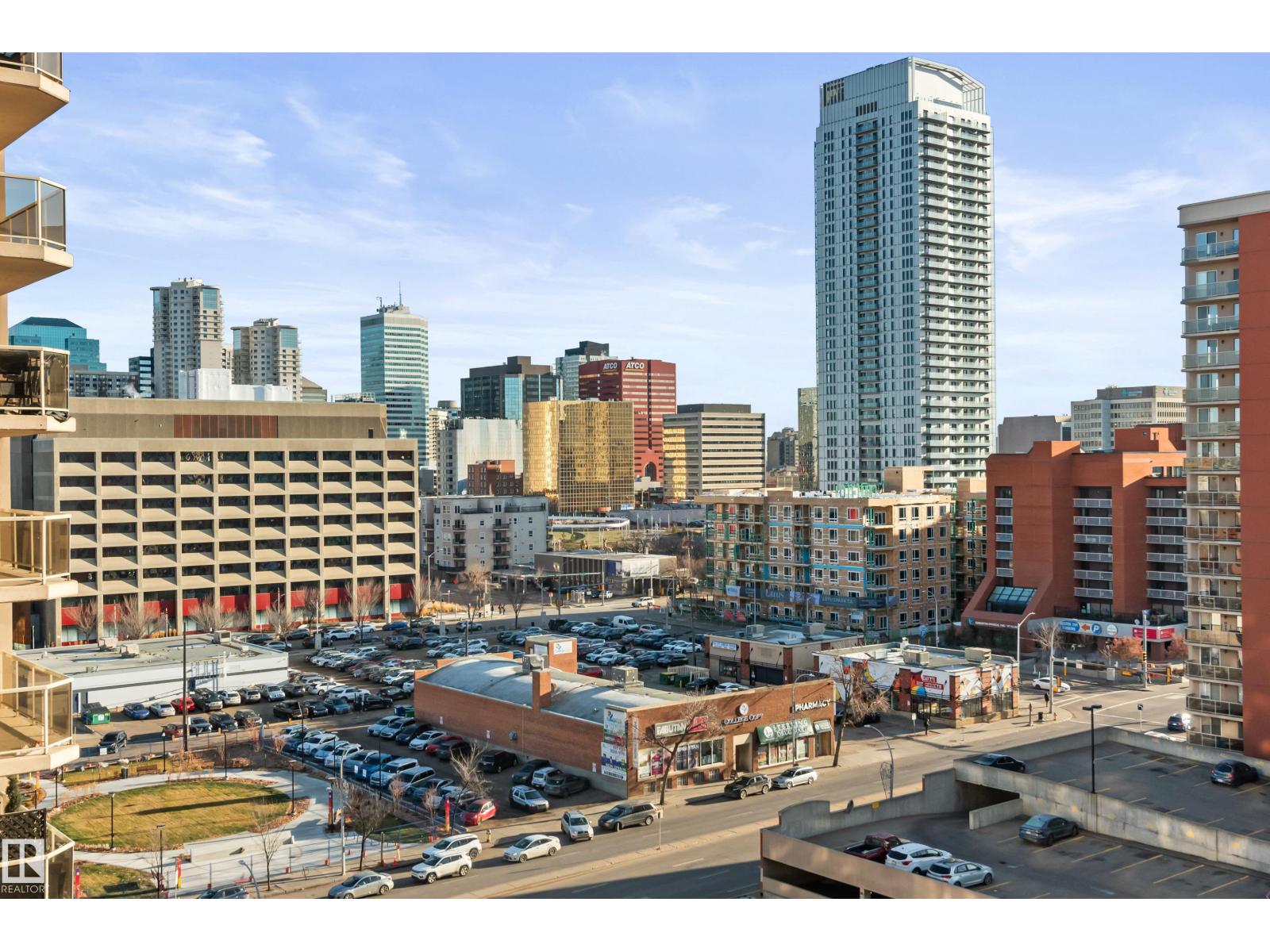 #1102 10909 103 AV NW - 34