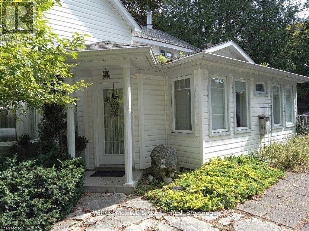 83 DUNCAN STREET S - 6