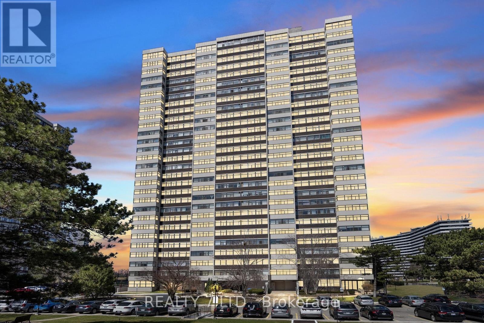 708 - 100 ANTIBES DRIVE