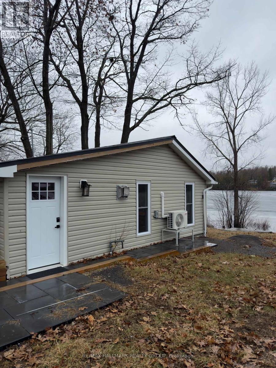 1114 BAYVIEW DRIVE - 2